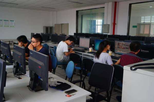 計算機多媒體專業(yè)中的軟件設(shè)計與開發(fā)學(xué)習(xí)內(nèi)容